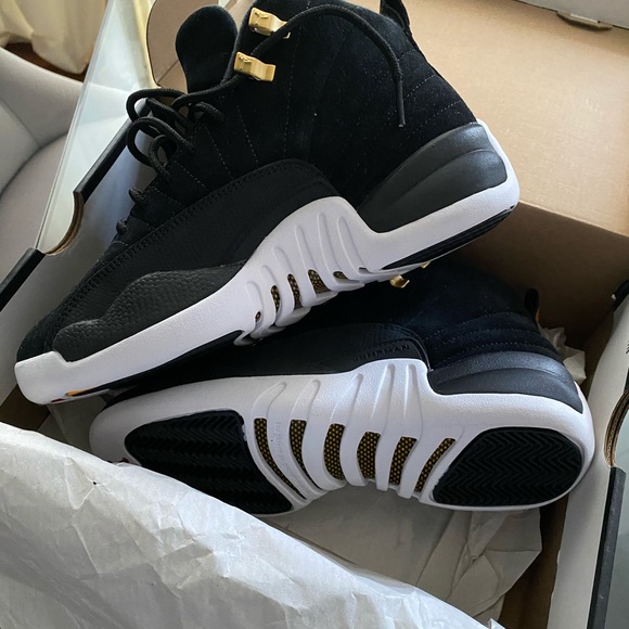 Air Jordan 12 Retro (NWOT) Black/Black -White - Picture 8 of 9